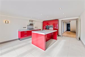 Dining Kitchen- click for photo gallery